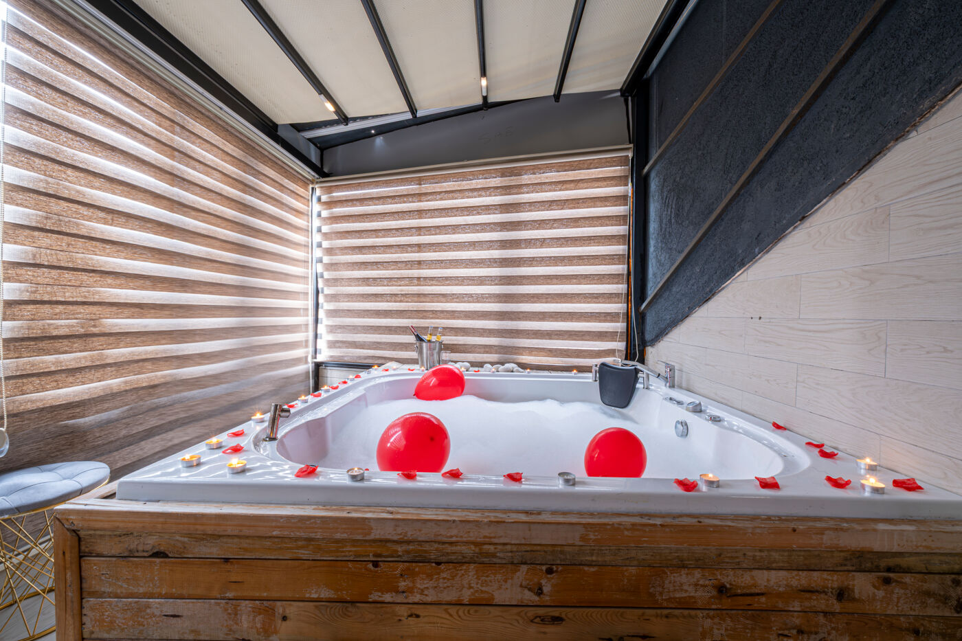 Cozy lounge area for relaxation