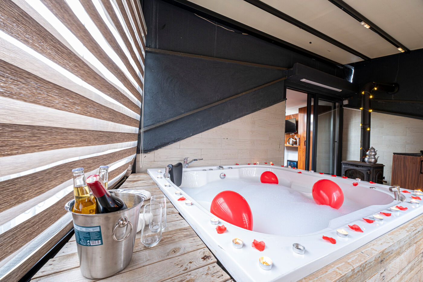 Comfortable room with city view